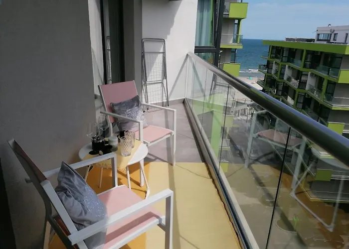 Διαμέρισμα Greenview Alezzi